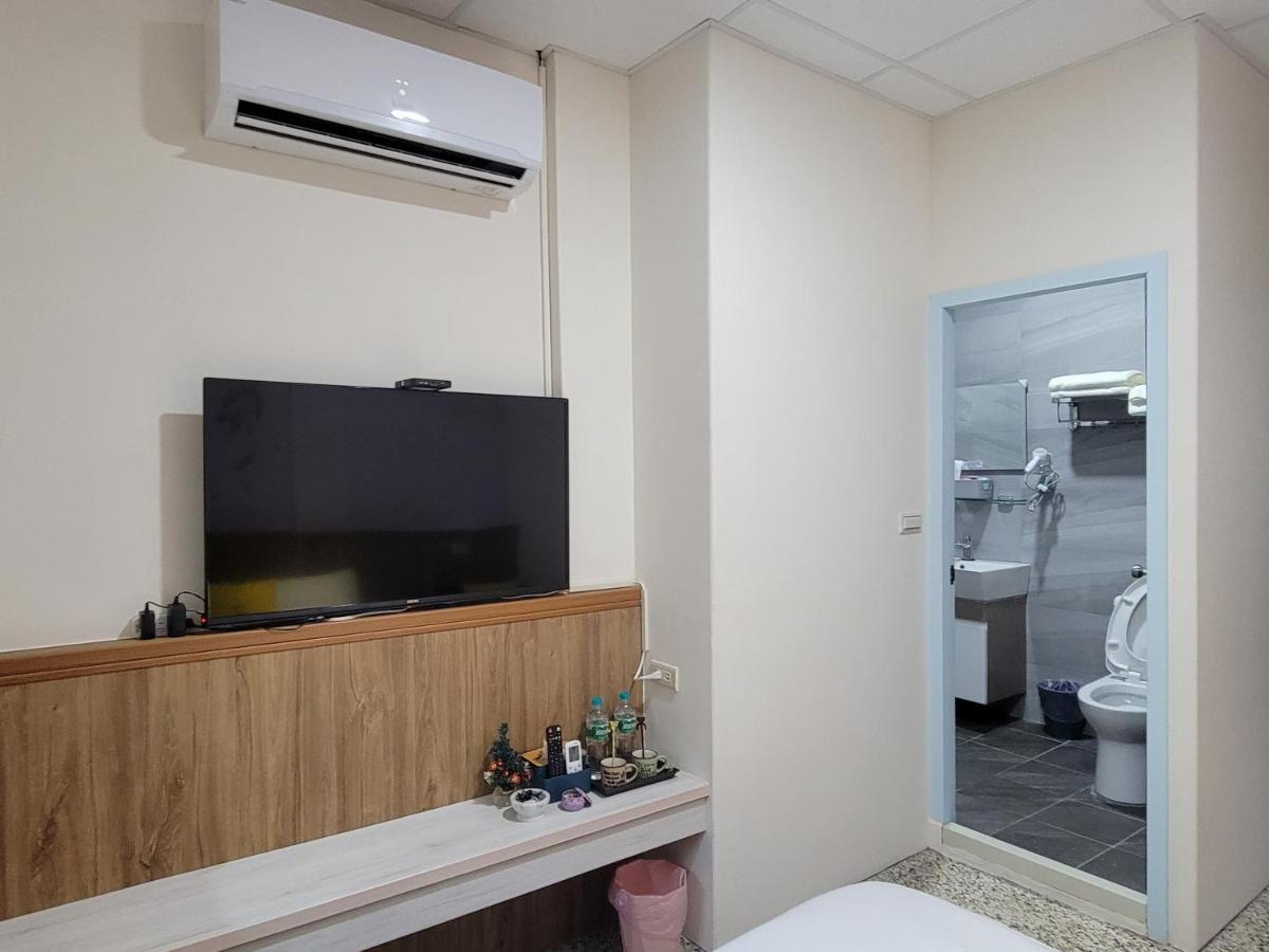 東步道 Apartment Hualien City Exterior photo